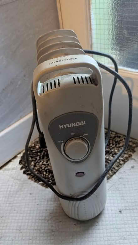 Photo of free Hyundai Heater (Holmewood BD4) #1