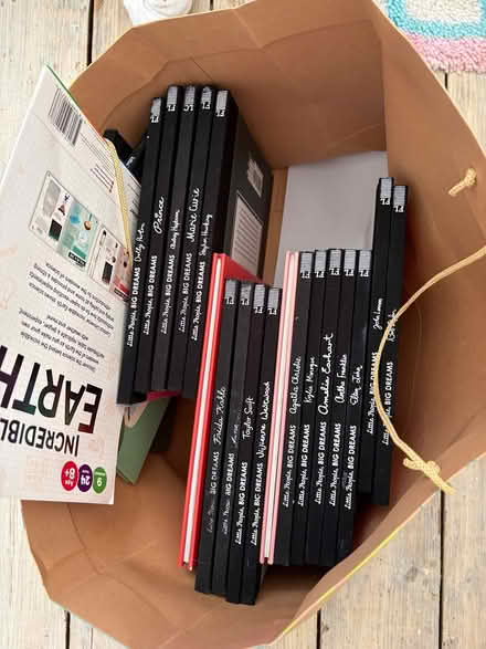 Photo of free Books (Eccles M30) #1