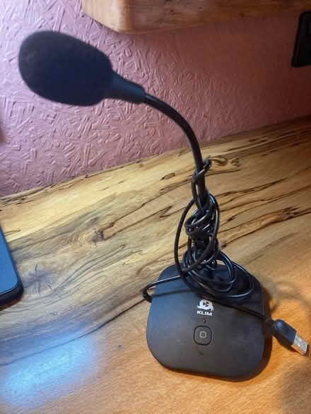 Photo of free USB mike (Corstorphine EH12) #1