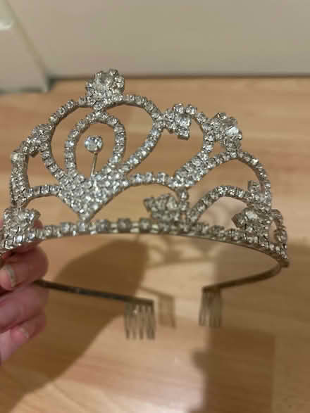 Photo of free Tiara (Dennistoun, G31) #2