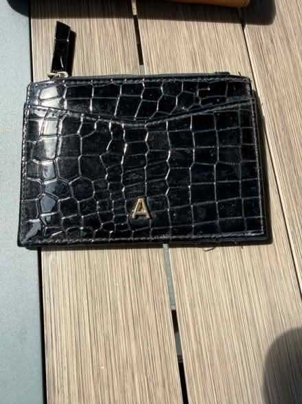 Photo of free Two almost new purses (Burgess hill RH15) #4