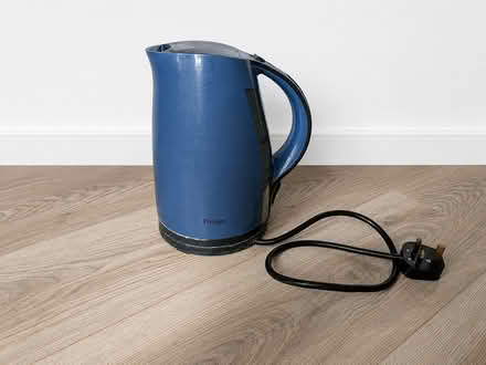 Photo of free Prestige 1.7L Electric Kettle (Hounslow TW14 9XD) #1