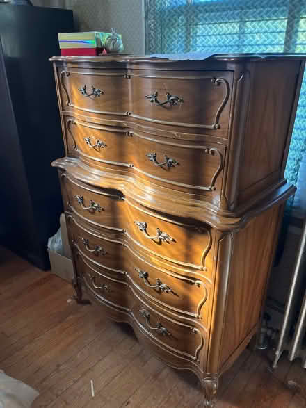 Photo of free Dresser (Jersey City, The heights) #1