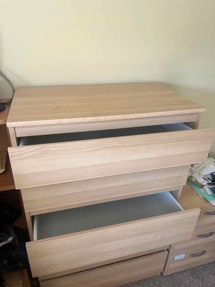 Photo of free Chest of drawers (Oxgangs EH13) #1