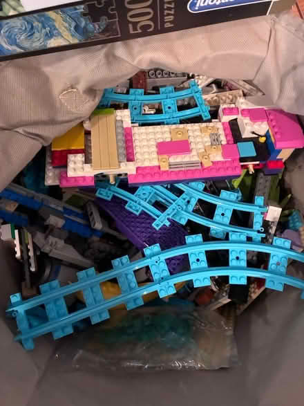 Photo of free Bucket of random legos (Beverlywood) #1