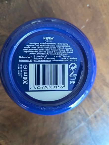 Photo of free unopened tub of nivea creme 200ml (Berkhamsted HP4) #1