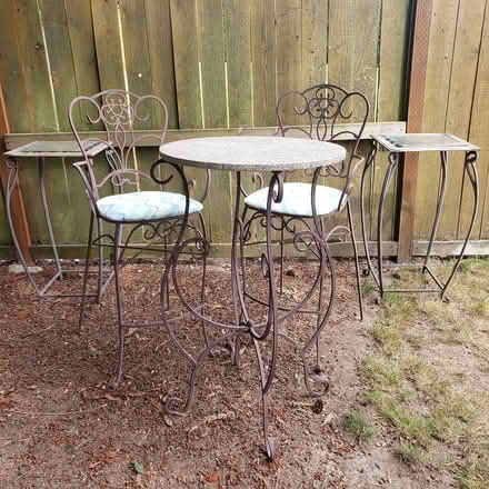 Photo of free Outdoor tables/chairs set (Silverlake area, Everett) #1
