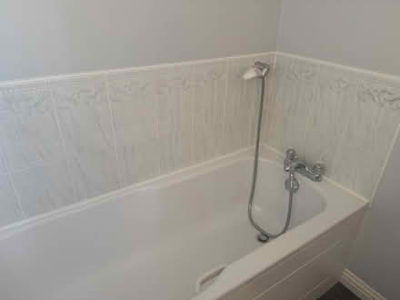 Photo of free Bathroom suite (Denby DE5) #1