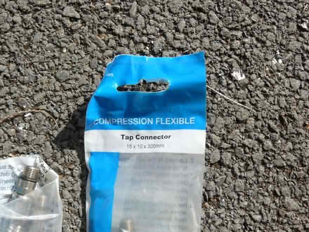 Photo of free 4 x flexible compression tap connectors (tail end) 15x10x300 (Kempsey WR5) #2