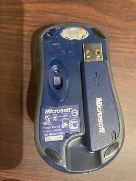 Photo of free Wireless Microsoft mouse (85/Saratoga Ave) #2