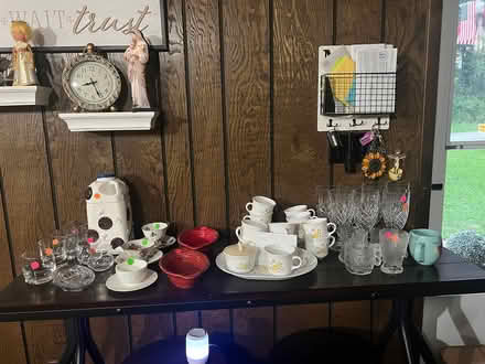 Photo of free Holiday Decor (Meadowwood) #2