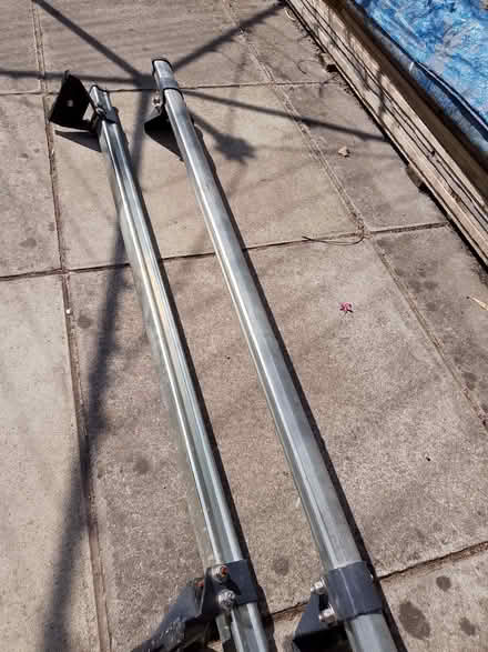 Photo of free Roof bars Citroen Berlingo (Malvern Link WR14) #1