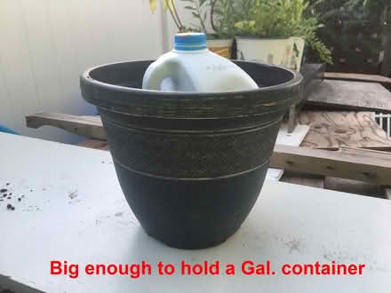 Photo of Give your LARGE pots a 2nd chance (Near Reading train station) #2