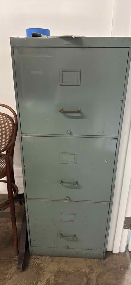 Photo of free oak desks and file cabinets (hollywood) #1