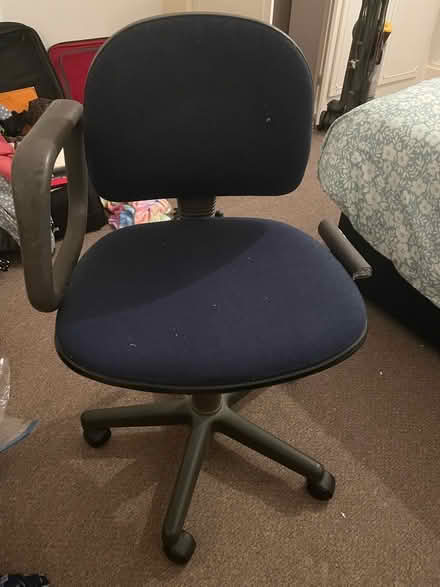 Photo of free Computer chair. (Becketts Park LS6) #1