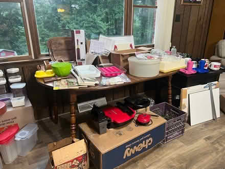 Photo of free Holiday Decor (Meadowwood) #4