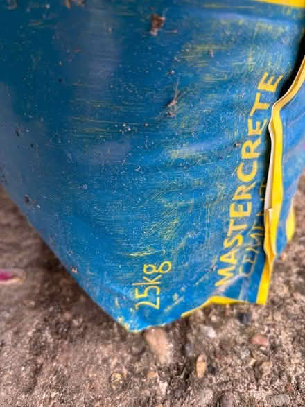 Photo of free 25kg Cement/sand (Kenilworth CV8) #3