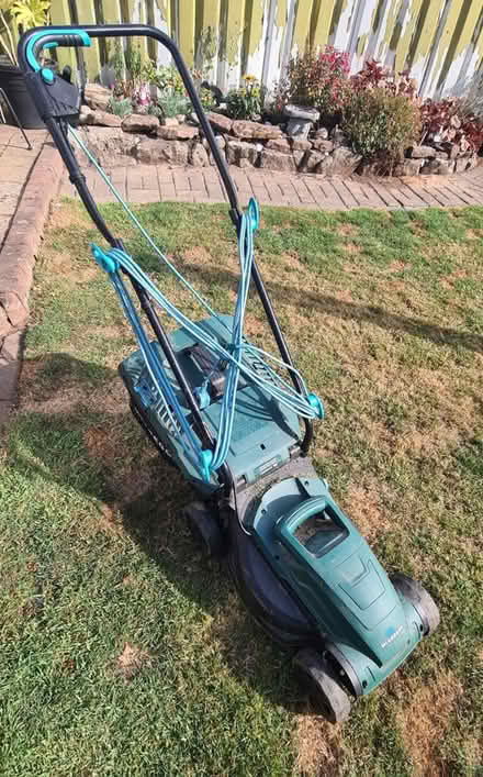 Photo of free Lawn mower (Great Sutton CH66) #1