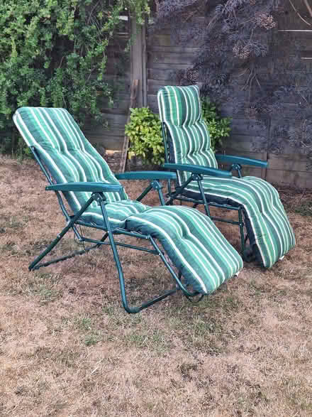 Photo of free 2 recliner chairs (Blackwell RH19) #2