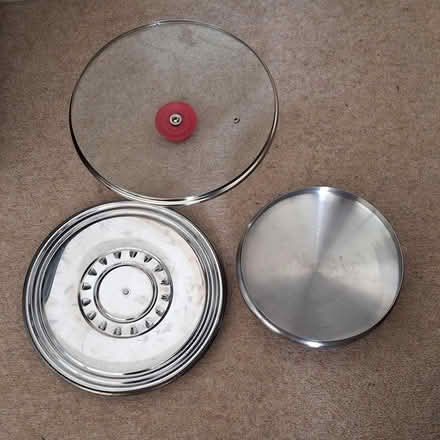Photo of free Pot lids, oven tray (South Acton) #2