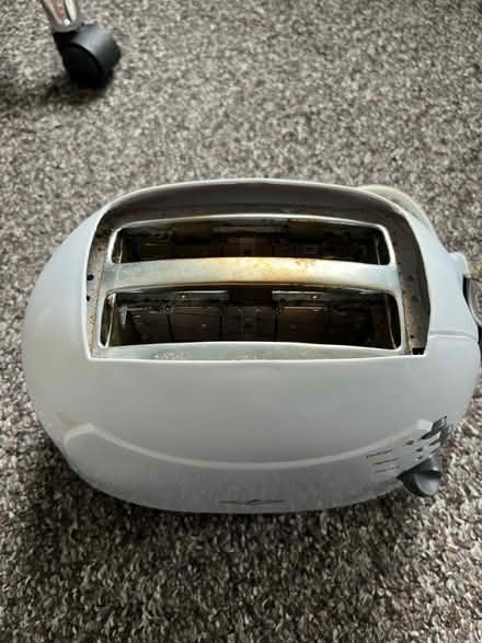 Photo of free Small toaster (Clermiston, EH4) #2