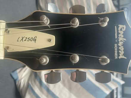 Photo of free Rockwood LX250G “Les Paul” Guitar (Dalkey) #4