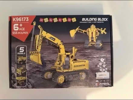 Photo of free Four building sets (Fulham SW6) #3
