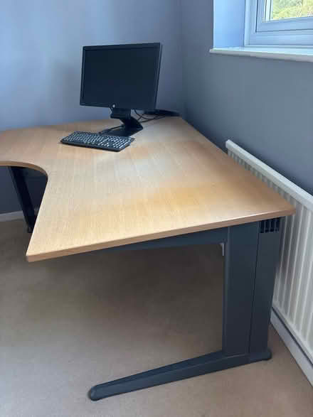 Photo of free Large corner desk (desk only) (AL4 Wheathampstead) #2