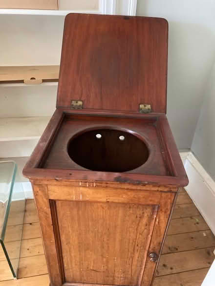 Photo of free cabinet (Law DD3) #2