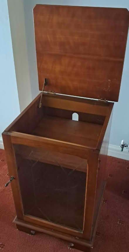 Photo of free Stereo cabinet (Upton CH2) #3