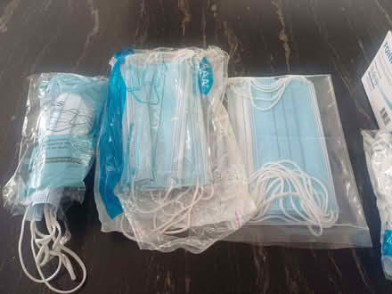 Photo of free PPE face masks (Haylands Way MK41) #2