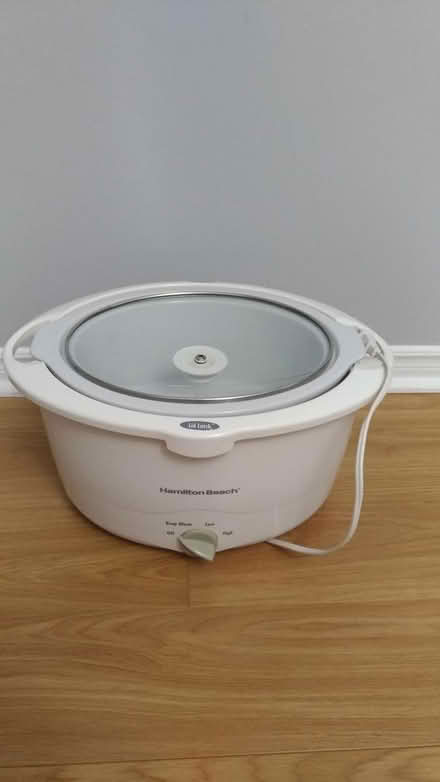 Photo of free Slow Cooker (Toronto, East York) #1