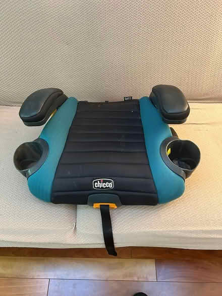 Photo of free car booster seats - 2 (Basking Ridge NJ) #1