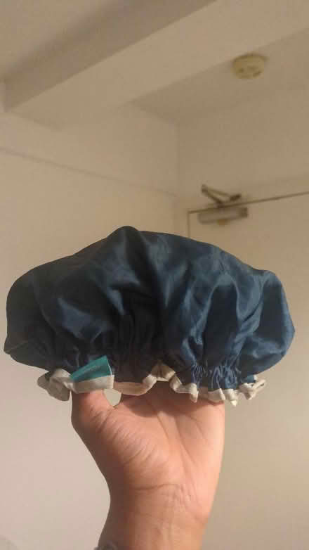 Photo of free shower cap (Oxford OX4) #1
