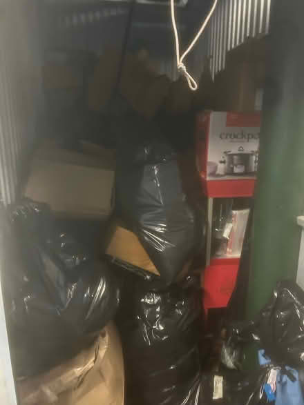 Photo of free mixed contents of 5×10 storage unit (12 hall street, bk navy yard) #3