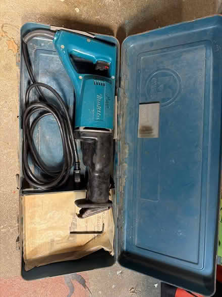 Photo of free Reciprocating Saw aka Sawzall (Near Chelmsford center) #1