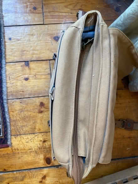 Photo of free Canvas camera carry bag (Holy Corner EH10) #2