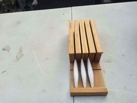 Photo of free Knife block and ceramic knives. (Wigmore HR6) #3