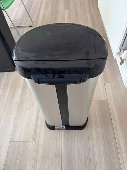 Photo of free Stainless steel look kitchen bin (Daventry NN11) #3