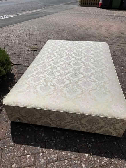 Photo of free 4ft small double bed base, mattress and headboard (Kenilworth CV8) #1