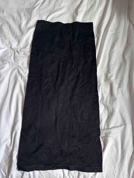 Photo of free Black midi pencil skirt size 10/12 (Brixton SW9) #1
