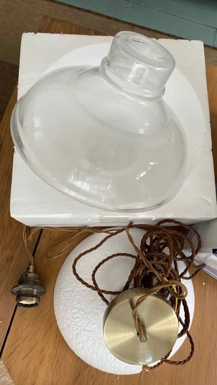 Photo of free Glass Pendant Light (M16 9 WT) #3
