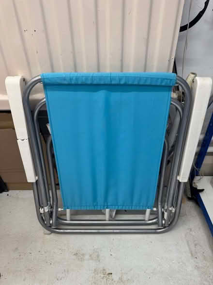 Photo of free Outdoor chair with broken arm (Walton Manor OX2) #1