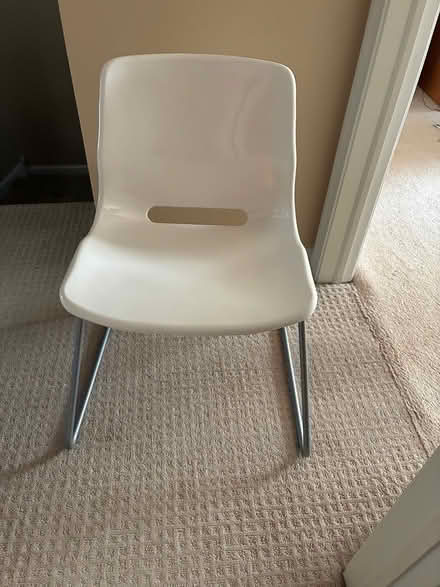 Photo of free Desk chair (King of prussia) #2