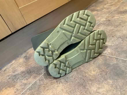 Photo of free WELLIES ?Men’s size 6 (Worlds End Burgess Hill RH15 0) #3
