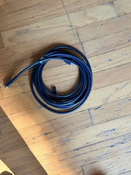 Photo of free HDMI cable (Belford) #2