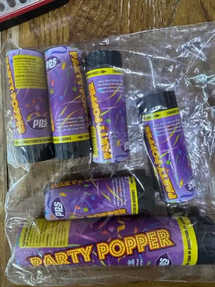 Photo of free Party poppers (Morden, SM4) #1