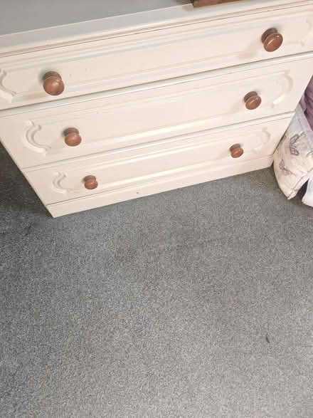Photo of free Chest of drawers (Bh6 3qr) #1