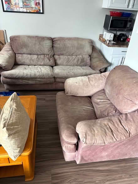 Photo of free very comfortable couch (Cooper Landing Rd, Cherry Hill) #1