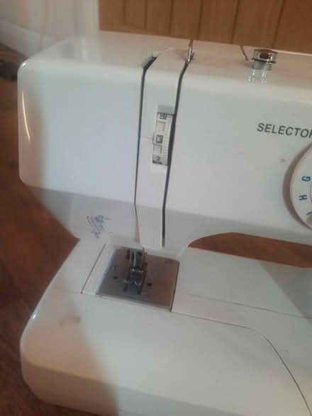 Photo of free JMB sewing machine (Pendlebury M27) #3